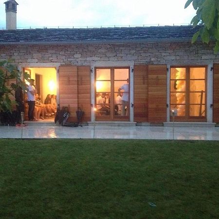 Villa Poropati, Groznjan, Istria - Luxury Countryside Estate For Up To 19 Persons - Large Pool Of 80M2 With Kids Section Eksteriør bilde
